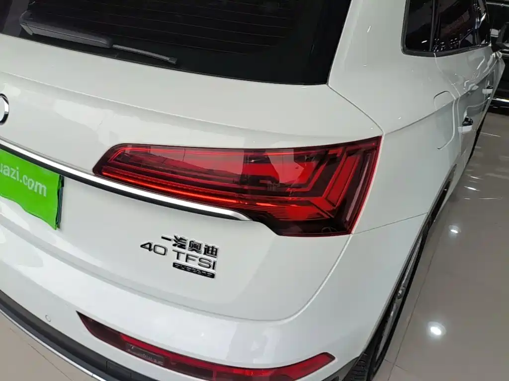 Audi Q5L — миниатюра 8