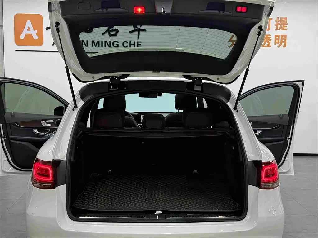 Mercedes-Benz GLC — миниатюра 15