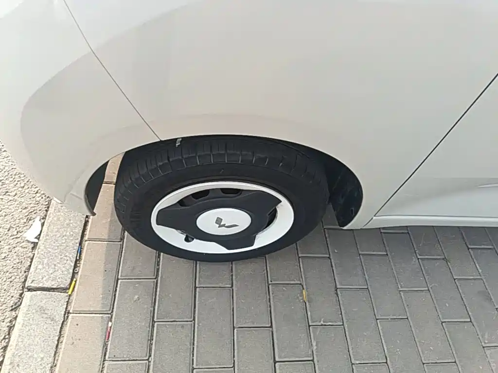 Wuling MINIEV — миниатюра 23