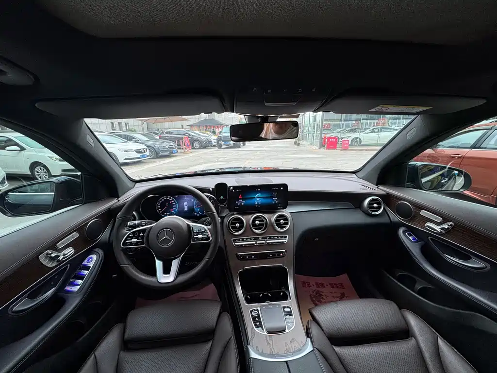 Mercedes-Benz GLC — миниатюра 5