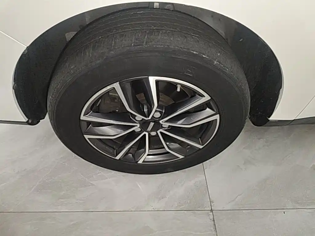 Wey Wey VV5 — миниатюра 23
