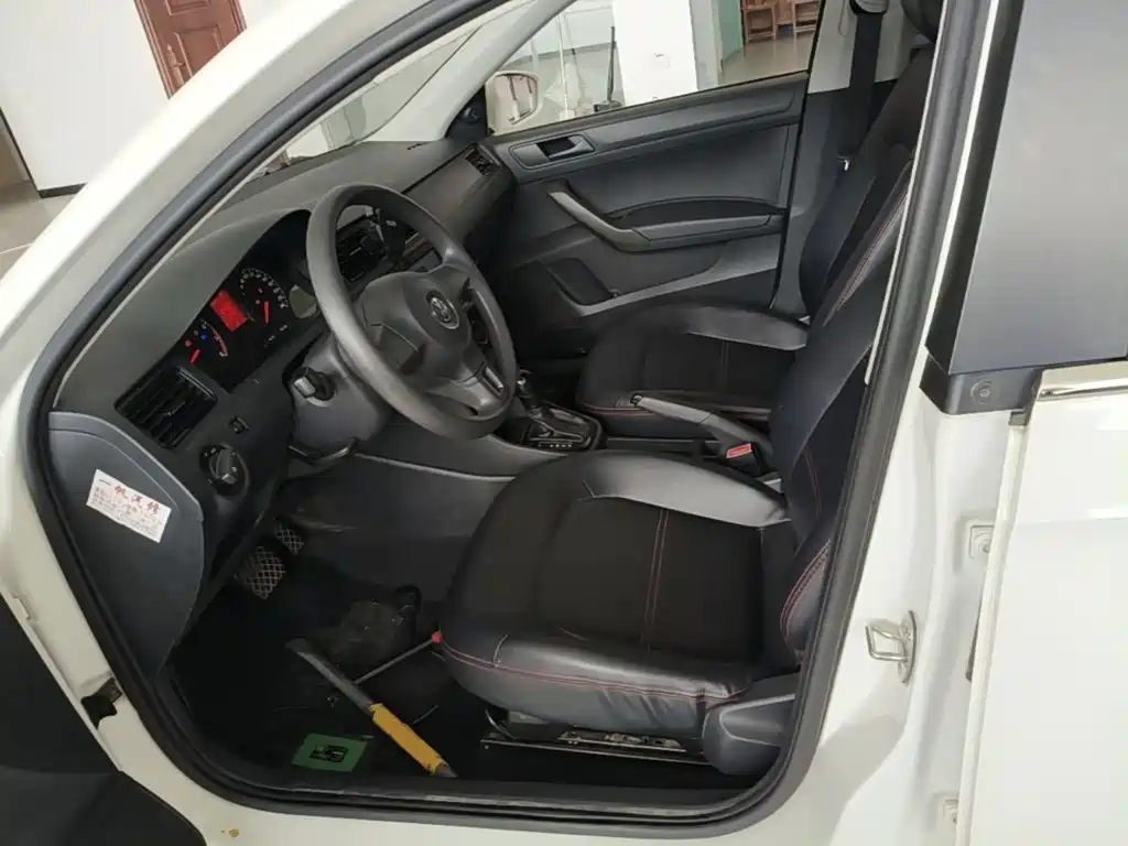 Volkswagen Santana — миниатюра 15