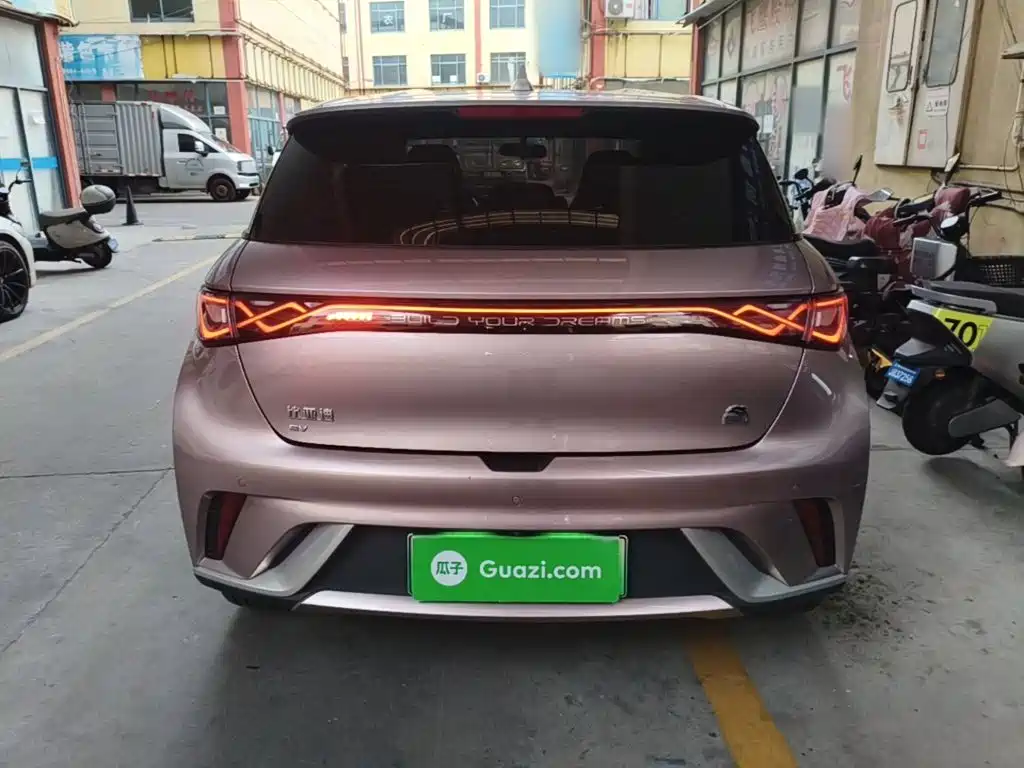 BYD Dolphin — миниатюра 6