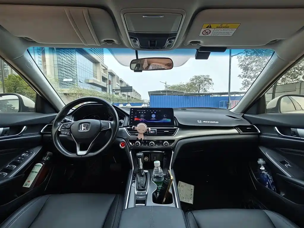 Honda Accord — миниатюра 6