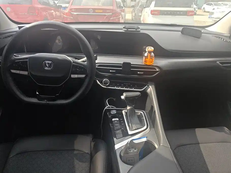 Changan Eado — миниатюра 12