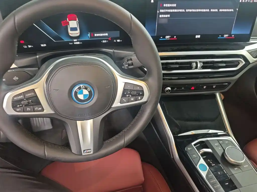BMW i3 — миниатюра 11