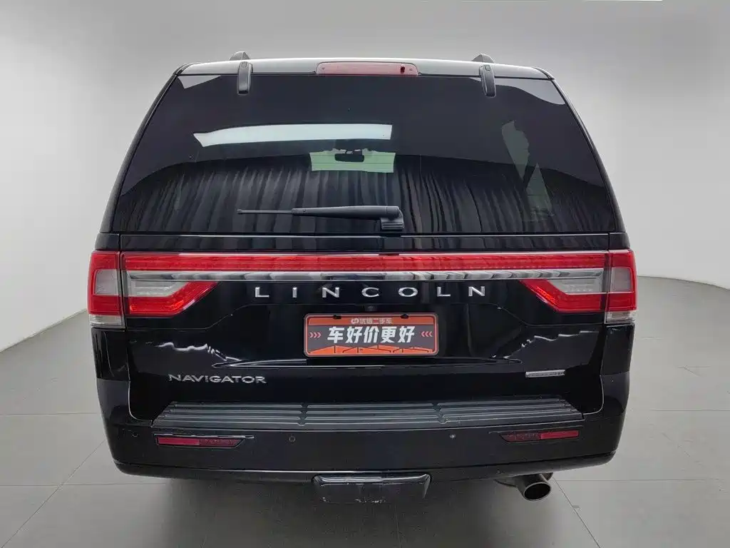 Lincoln Navigator — миниатюра 4