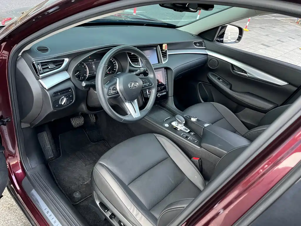 Infiniti QX50 — миниатюра 12