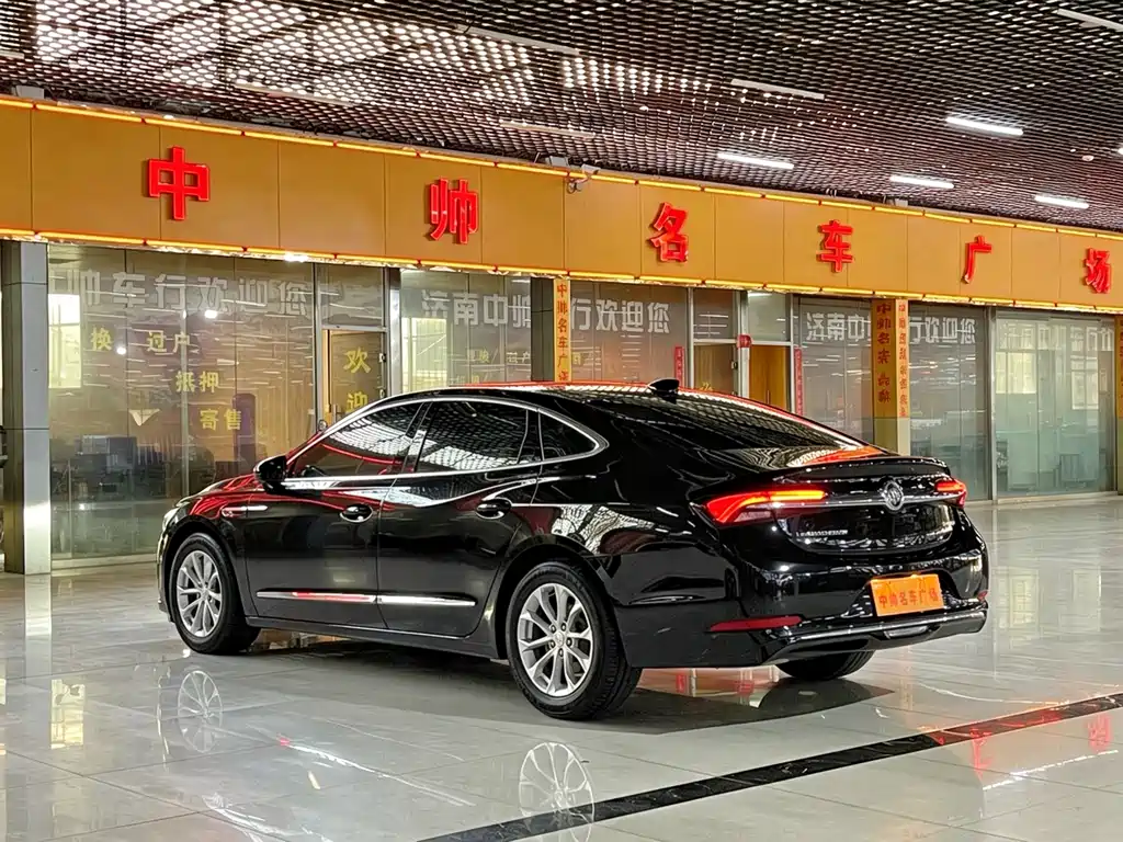 Buick LaCrosse — миниатюра 6