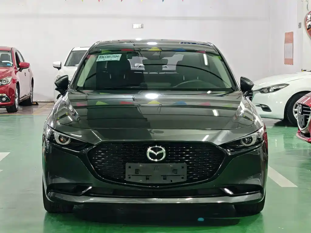 Mazda 3 Axela — миниатюра 2