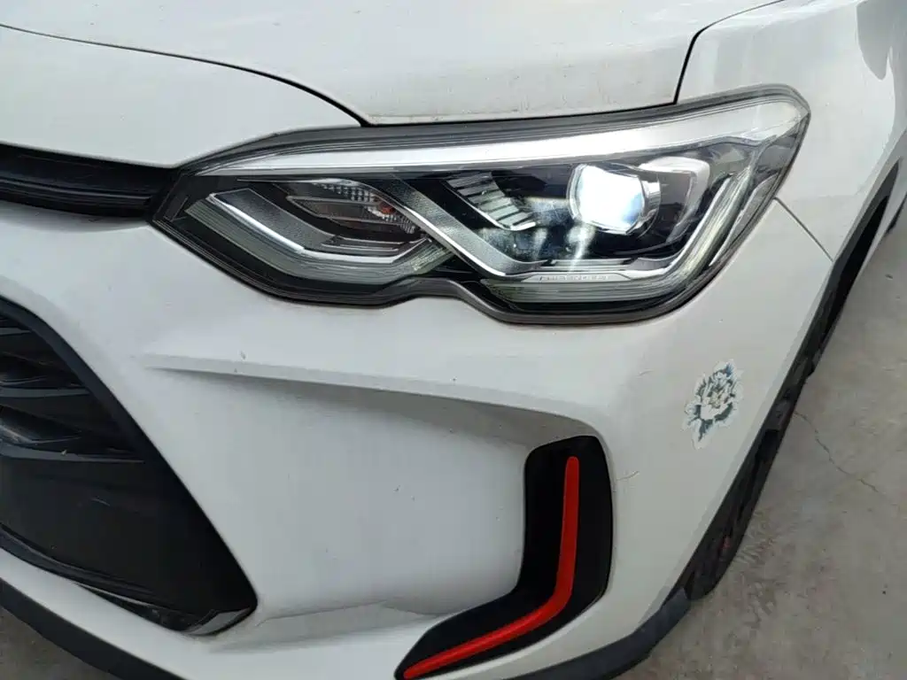 Chevrolet Volando — миниатюра 24