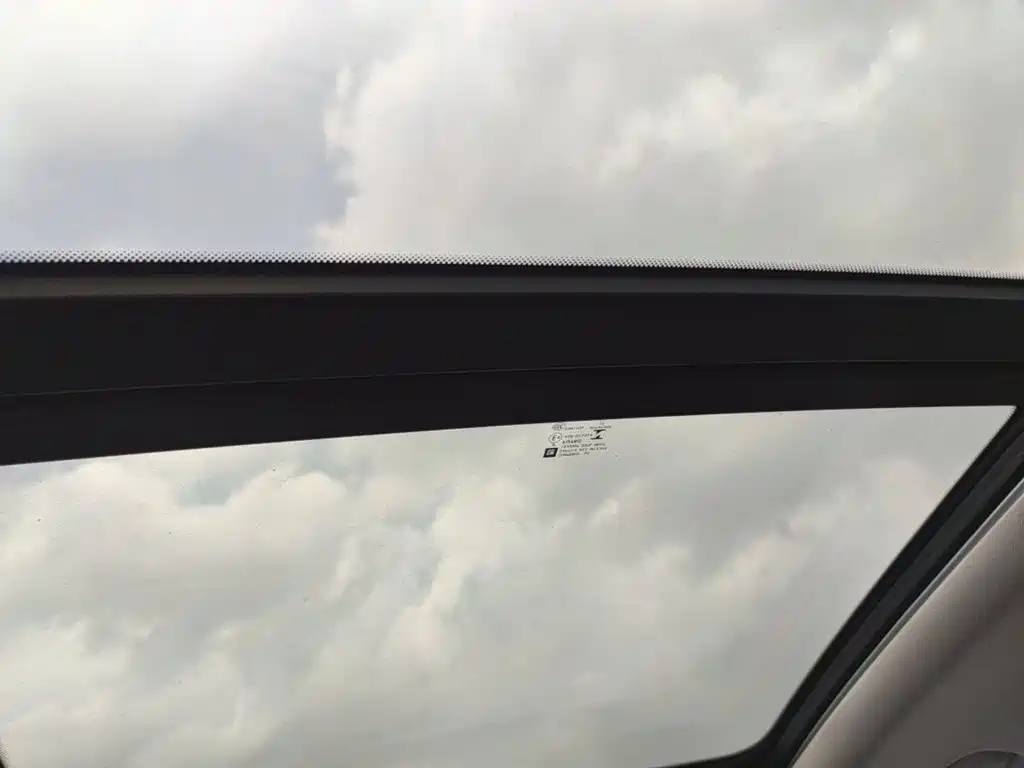 Chevrolet Volando — миниатюра 18