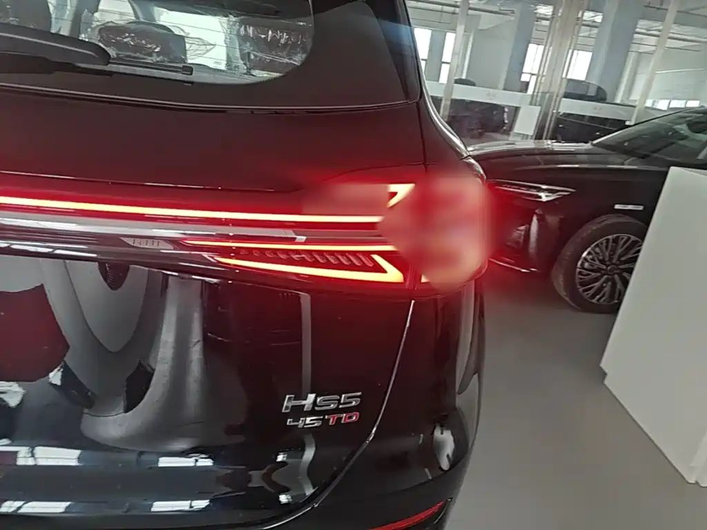 Hongqi HS5 2025 2.0T Pro