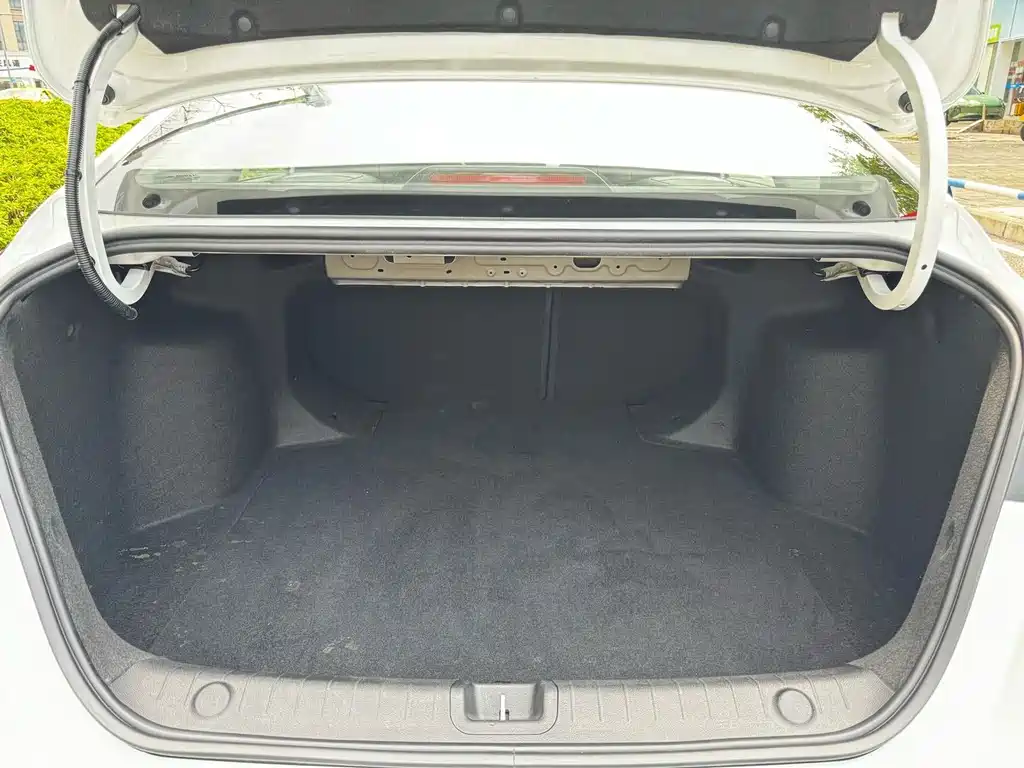 Geely Binrui — миниатюра 29