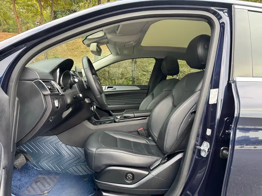 MERCEDES-BENZ GLE COUPE