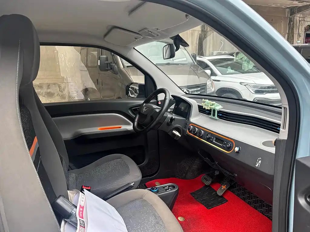 Wuling MINIEV — миниатюра 14