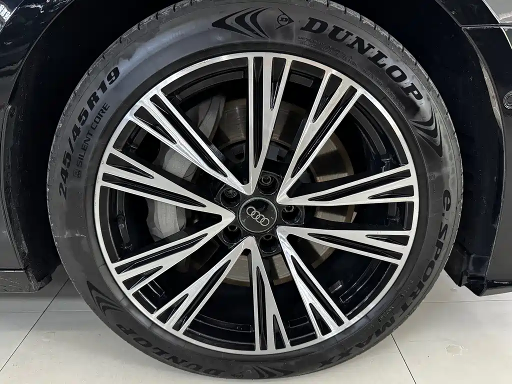 Audi A6L — миниатюра 13