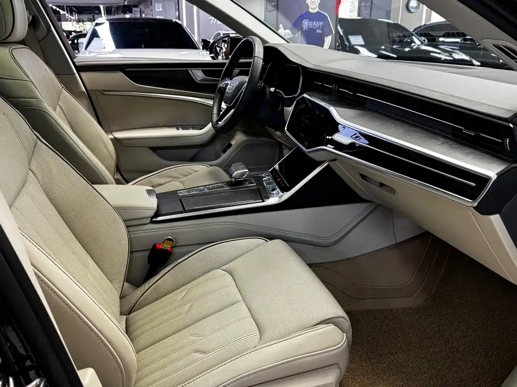 Audi A6L — миниатюра 18