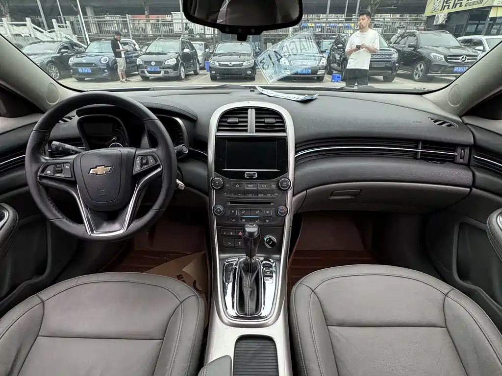 Chevrolet Malibu — миниатюра 8