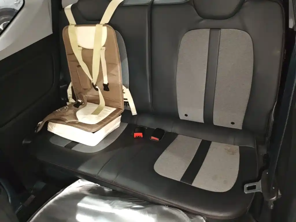 Wuling MINIEV — миниатюра 17