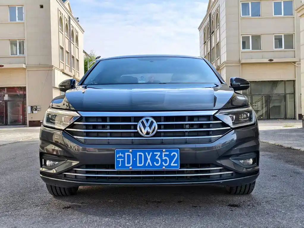 Volkswagen Sagitar — миниатюра 2