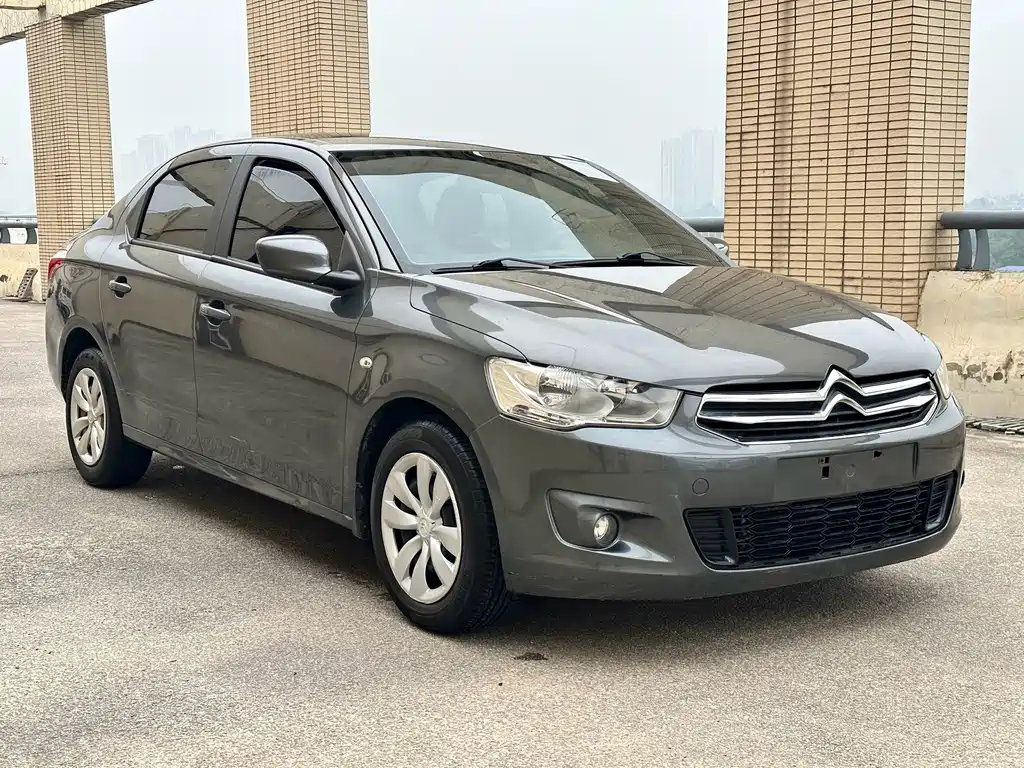 Citroen Elysee — миниатюра 3
