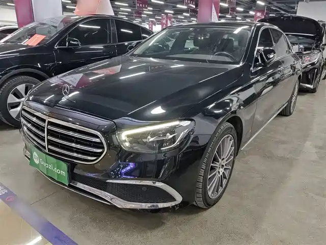 MERCEDES BENZ E CLASS