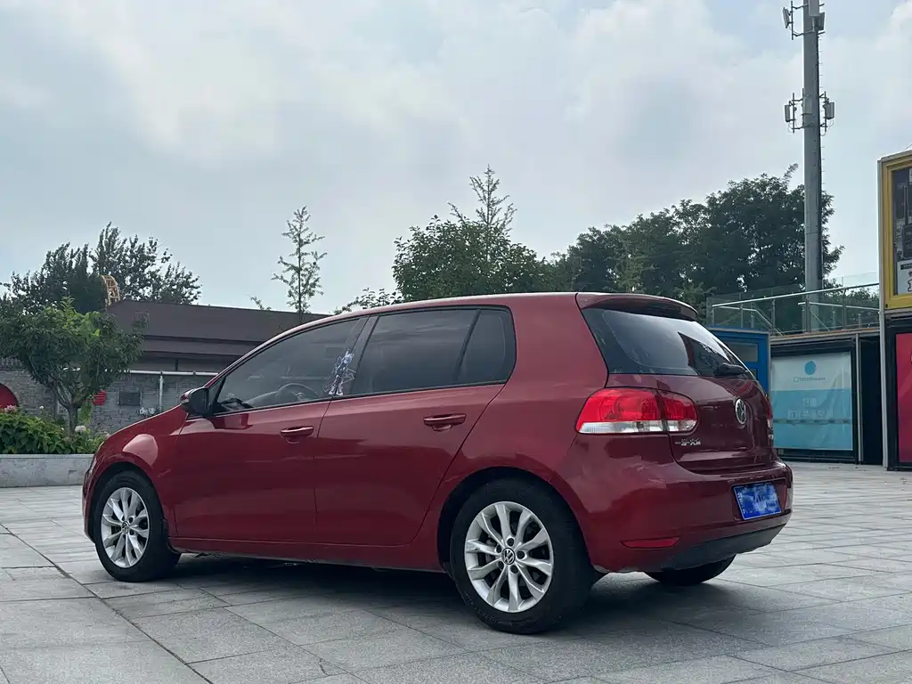 Volkswagen Golf — миниатюра 4