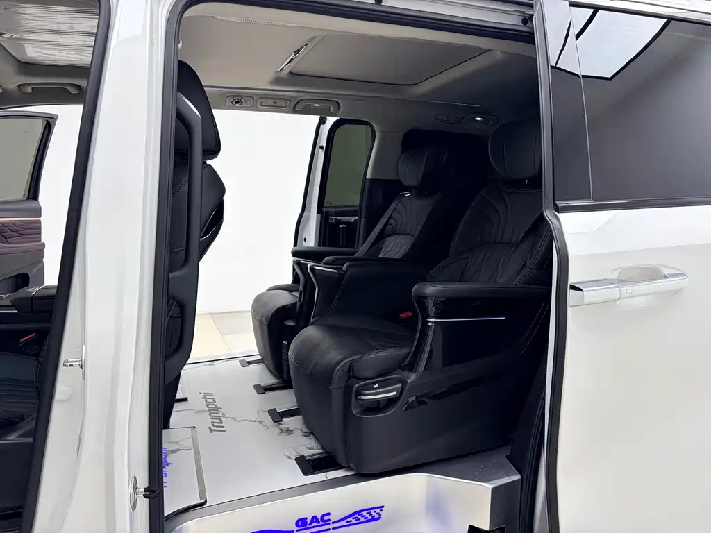 GAC Motor Trumpchi M8 — миниатюра 4