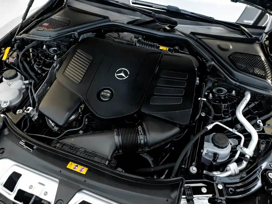 Mercedes-Benz E-Class New Energy — миниатюра 11