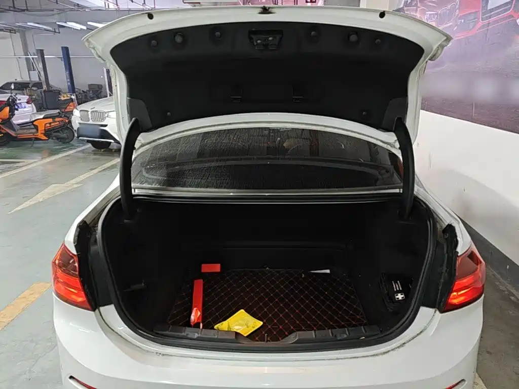BMW 1 Series — миниатюра 19