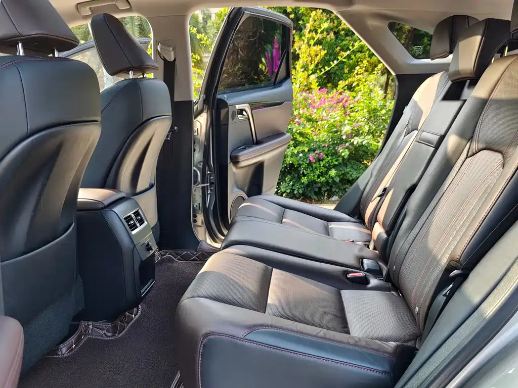 Lexus RX — миниатюра 8