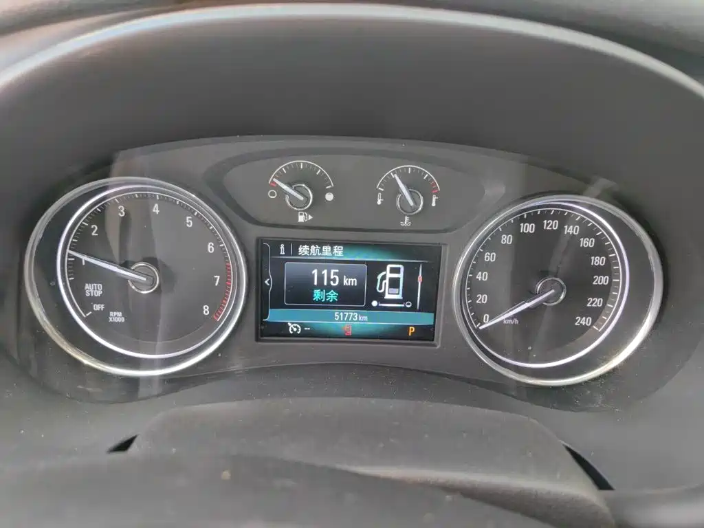 Buick LaCrosse — миниатюра 7
