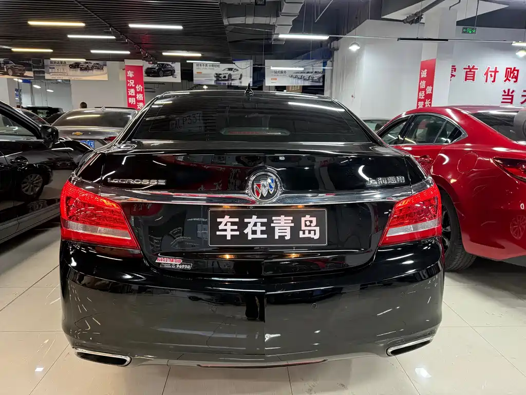 Buick LaCrosse — миниатюра 12