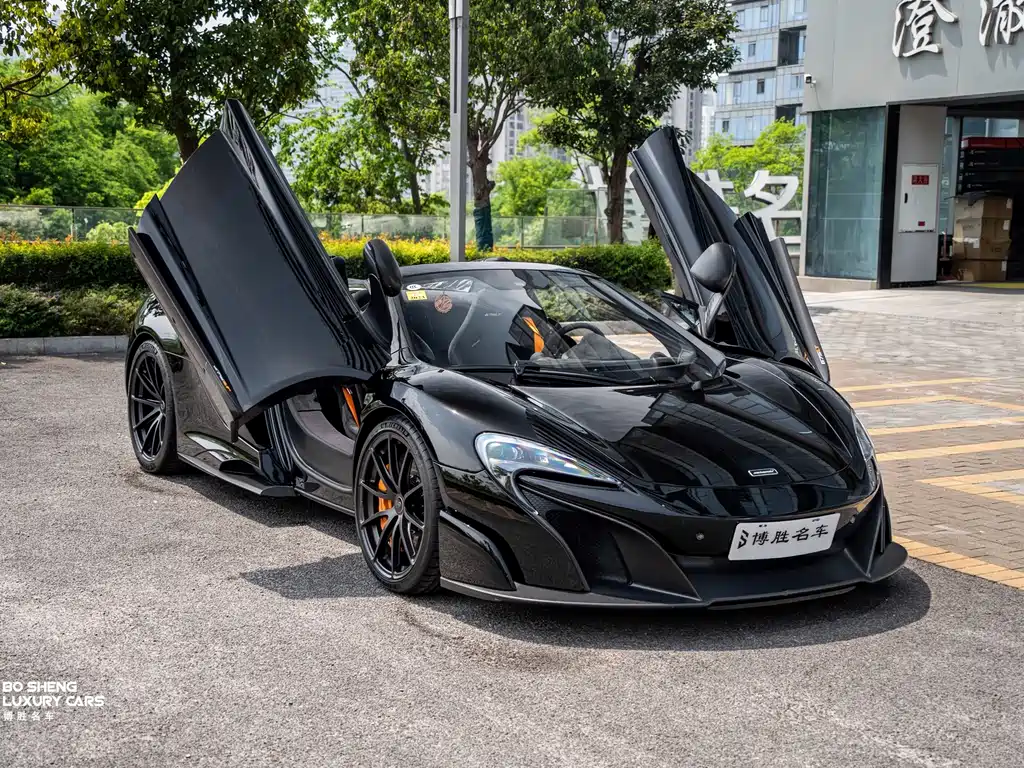McLaren 675LT 2017 3.8T AT