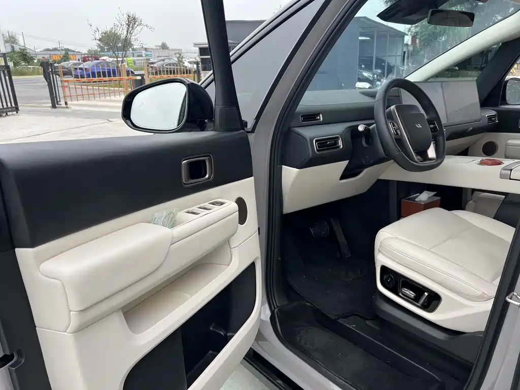 Li Auto Li MEGA — миниатюра 4