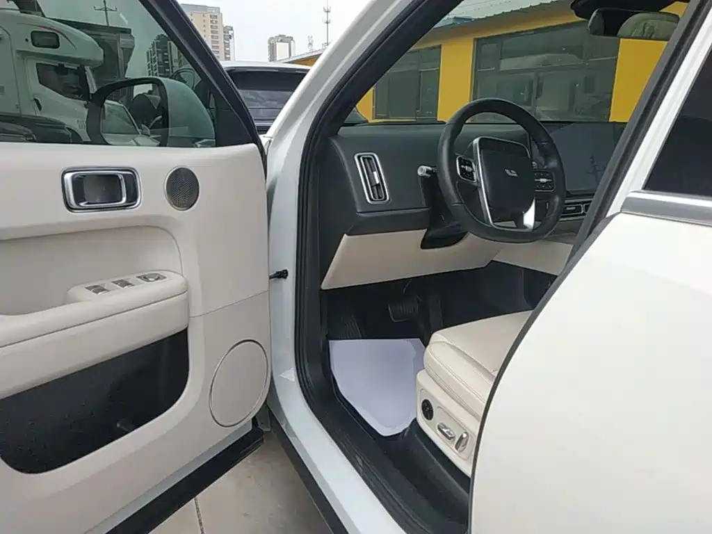 Li Auto Li L6 — миниатюра 16