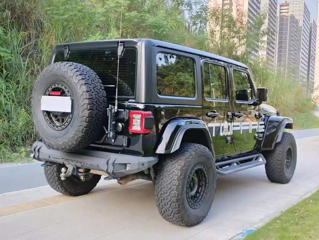Jeep Wrangler — миниатюра 9