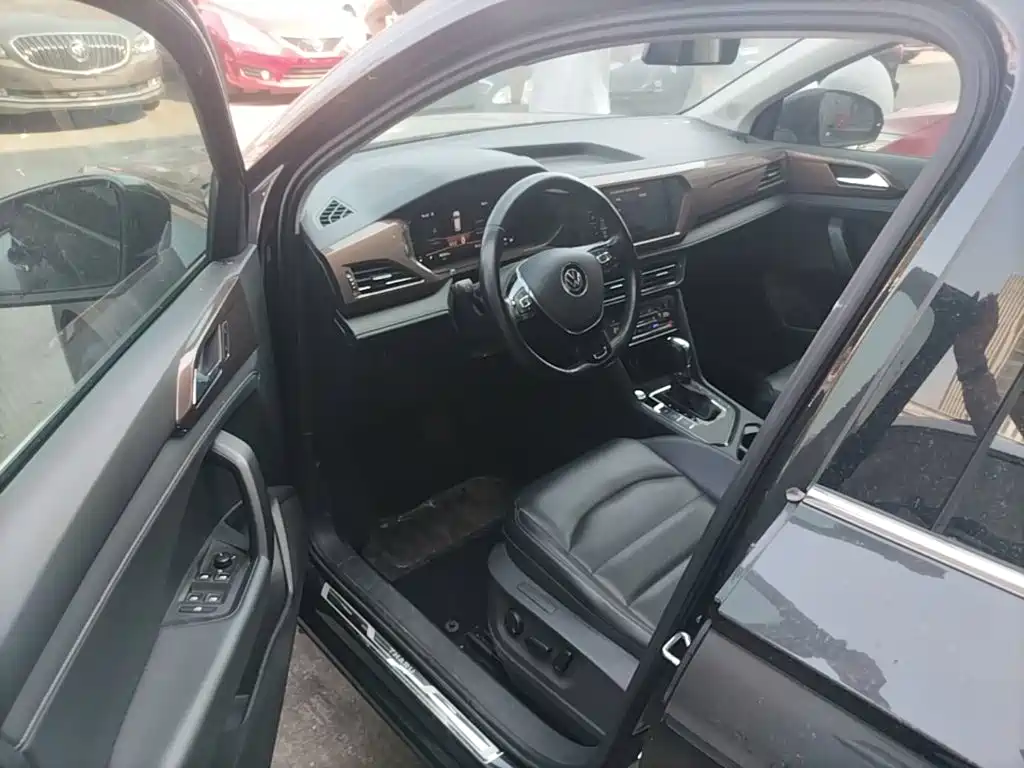 Volkswagen Tharu — миниатюра 16