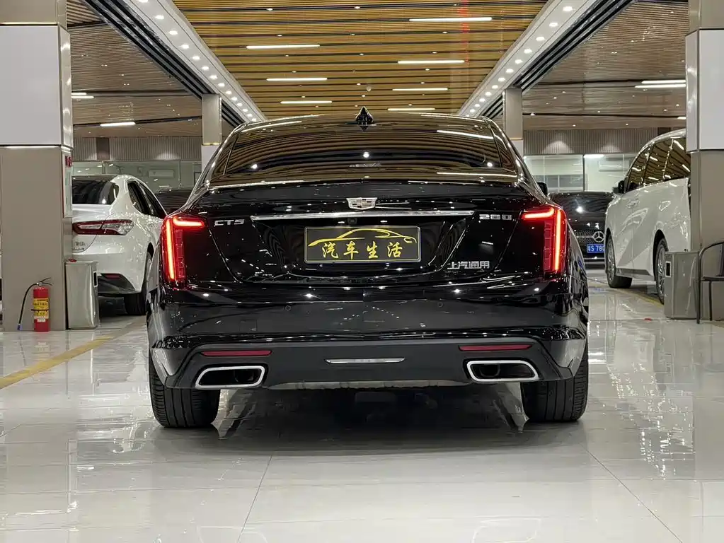 Cadillac CT5 — миниатюра 10