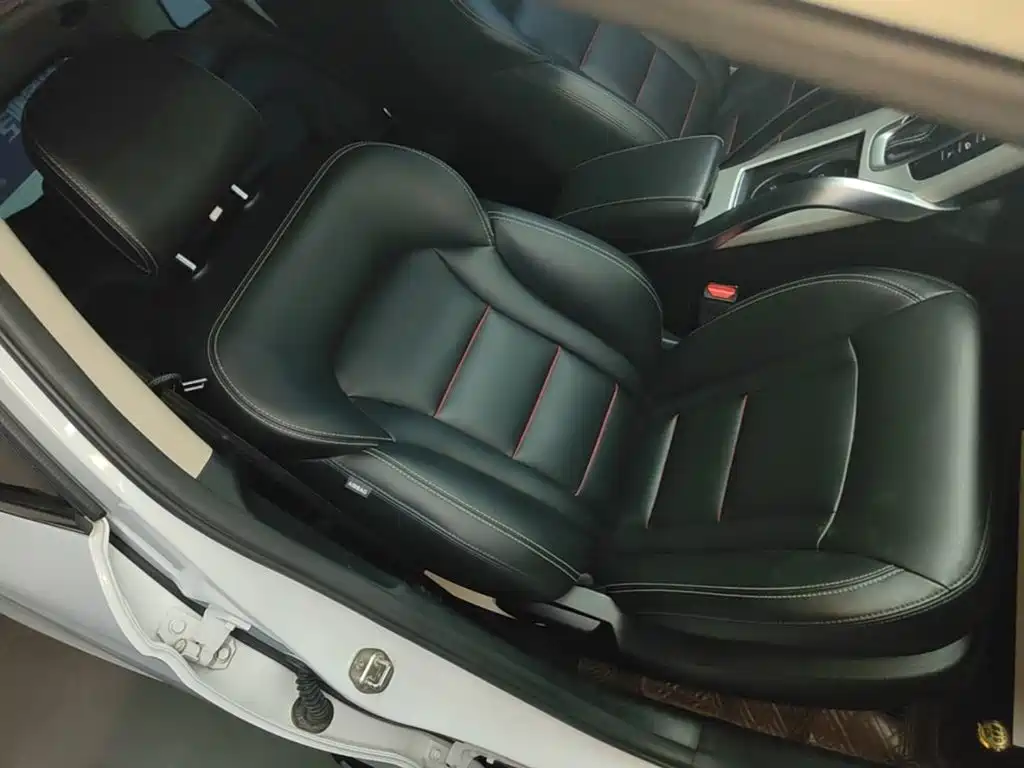 Geely Boyue — миниатюра 25