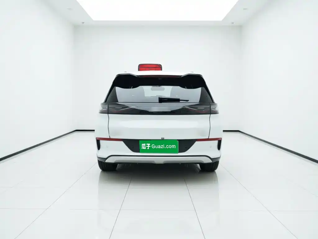 BYD Sealion 05 EV — миниатюра 3