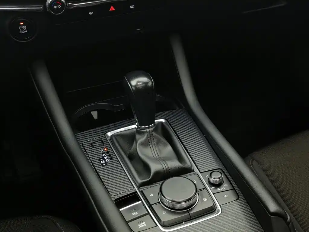 Mazda 3 Axela — миниатюра 13