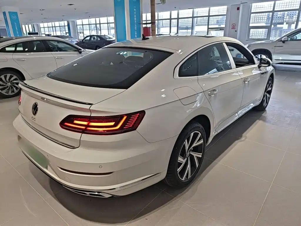 Volkswagen CC — миниатюра 7