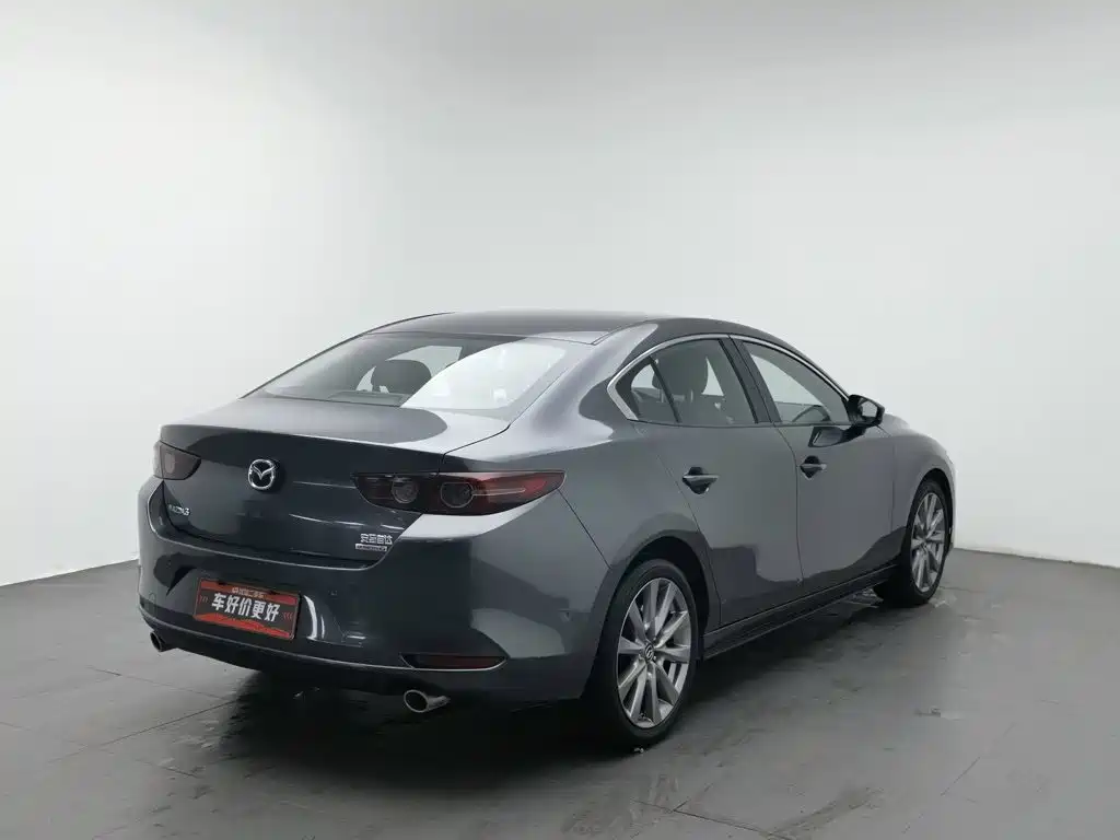 Mazda 3 Axela — миниатюра 2