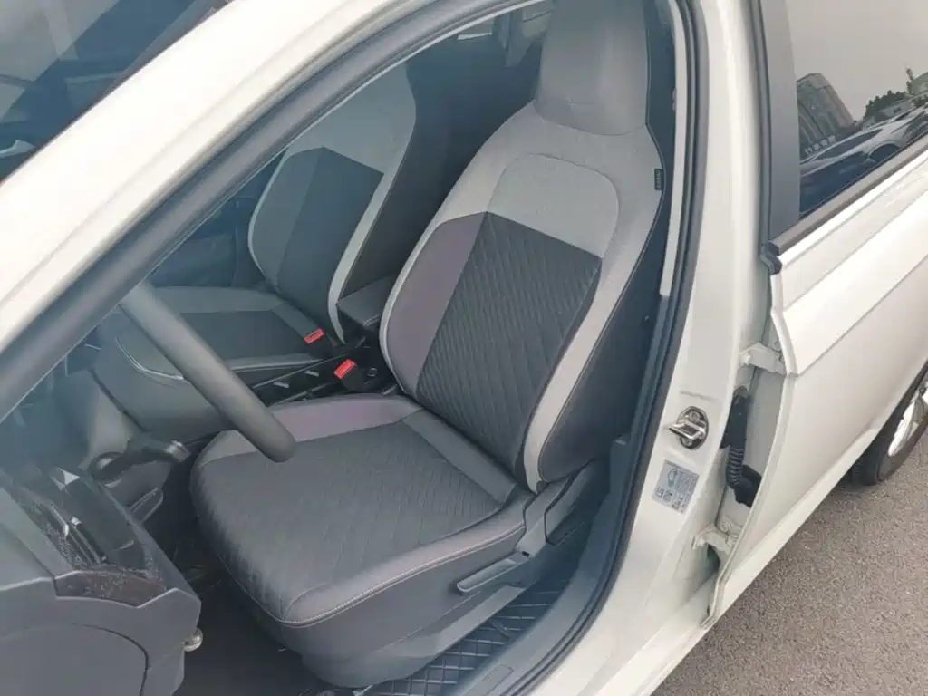 Volkswagen Lavida — миниатюра 15
