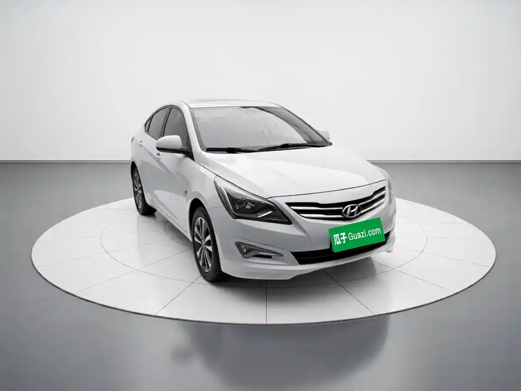Hyundai Verna — миниатюра 23