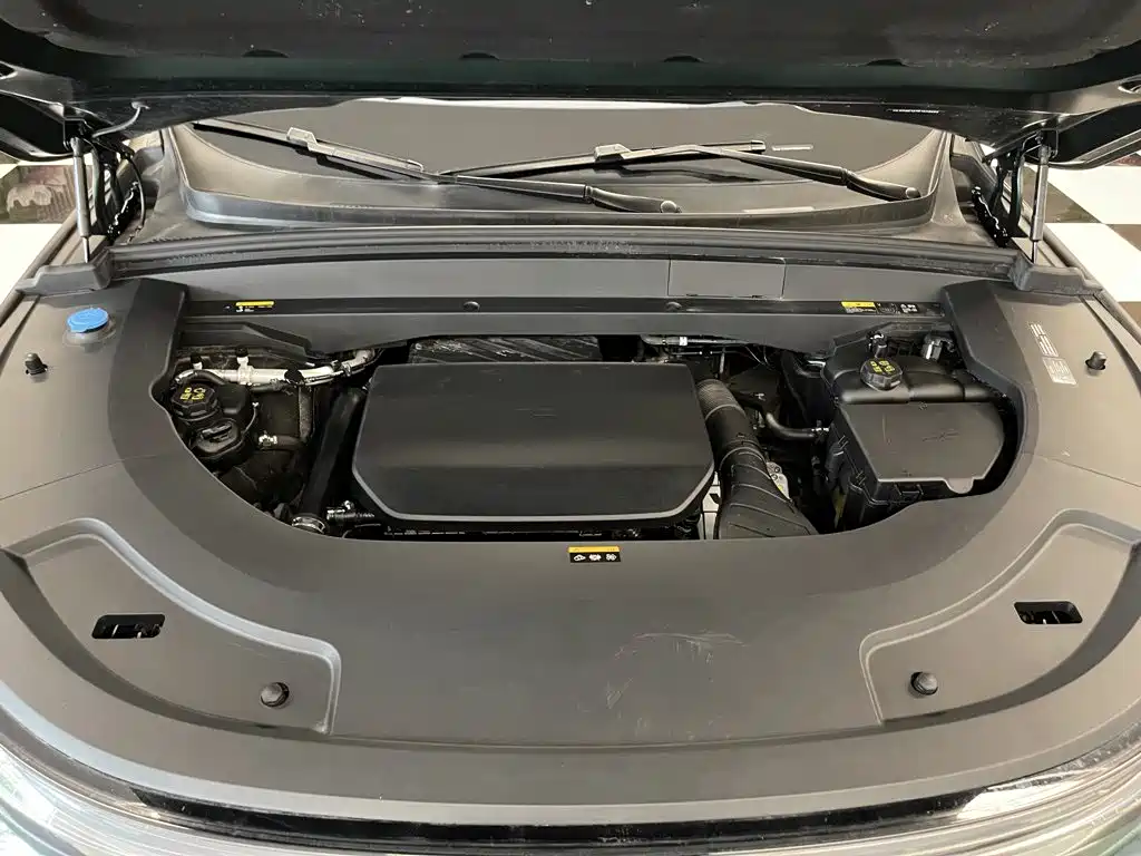 Li Auto Li L7 — миниатюра 12