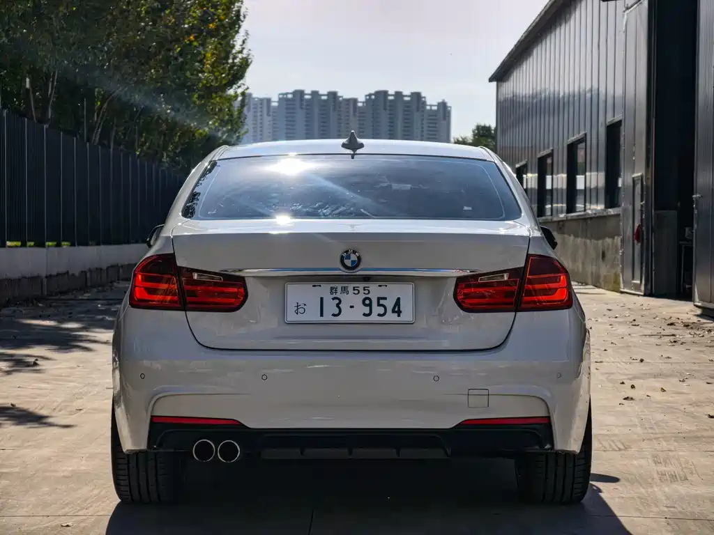BMW 3 Series — миниатюра 23