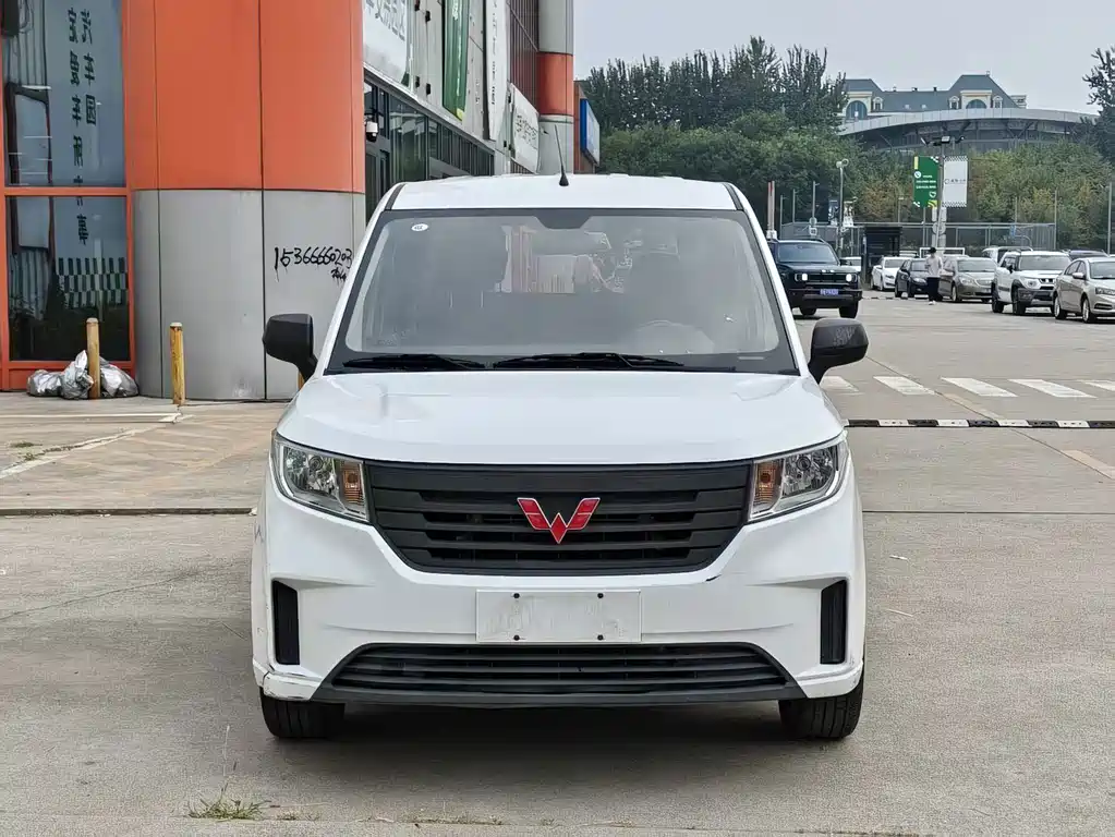 Wuling Hongguang PLUS — миниатюра 2